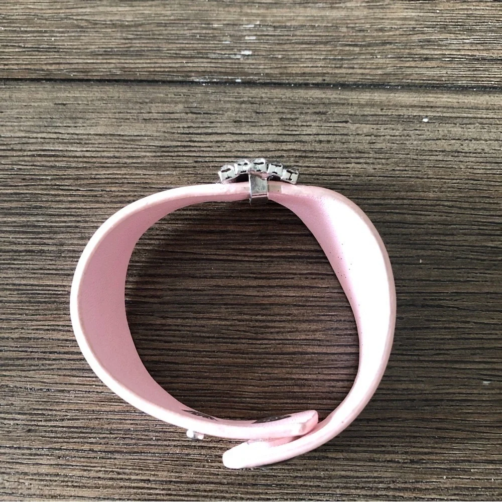 N/A faux leather